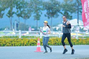 BIB: 
                            <button type="button" onclick="openModal(27850185)" class="btn btn-primary btn-sm float-right btn-popup" data-toggle="modal" data-target=".modal-high-quality">
                        <i class="fas fa-shopping-cart"></i> Add to Cart
                    </button>
                                            <button type="button" onclick="isThisMe(27850185, true)" class="btn btn-success btn-sm float-right btn-popup btn-isme hidden" data-toggle="tooltip" data-placement="bottom" title="นี่คือรูปของคุณใช่ไหม คลิกที่นี่เพื่อเอาเข้าอัลบั้ม">
                        <i class="fas fa-plus"></i> Add to album
                    </button>
                    <button type="button" onclick="isThisMe(27850185, false)" class="btn btn-warning btn-sm float-right btn-popup btn-isnotme hidden">
                        <i class="fas fa-ban"></i> Remove from album
                    </button>